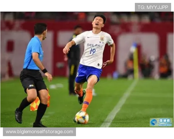 上海足球队耐力变革引发热议球迷期待新赛季表现提升