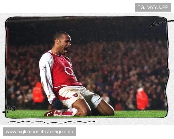 传奇足球明星的风采与成就盘点你不可错过的球场传奇