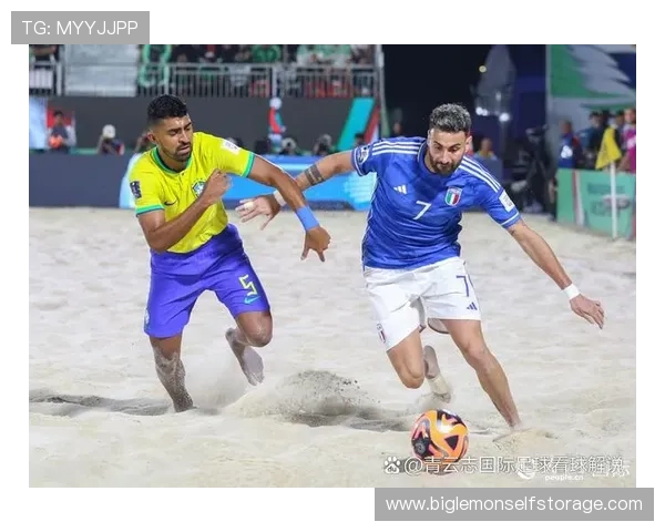 全场欢呼足球明星展现风采激情四溢点燃球迷热情的精彩瞬间