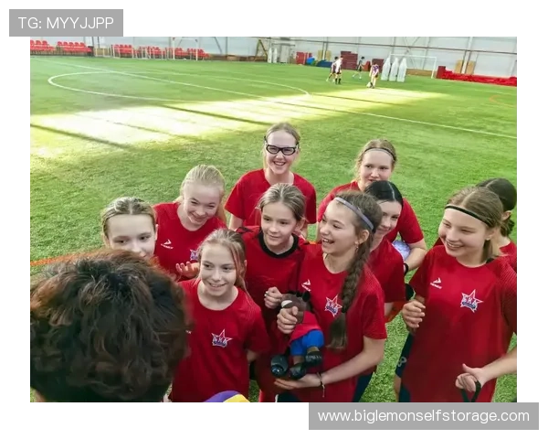 德国长发足球明星的魅力与风采探索之旅