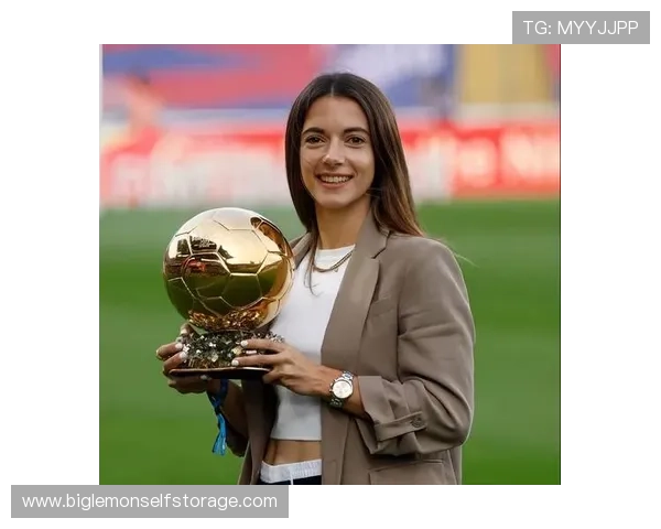 全球足球巨星百强榜单揭晓谁将成为2023年最佳球员的王者之争